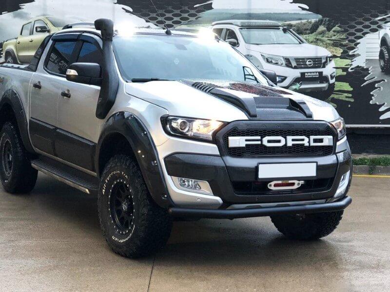 Ford Ranger Bıyık Çelik Ön Tampon