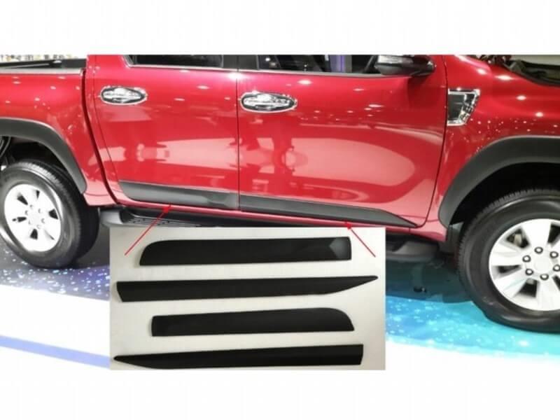 Toyota Hilux Yan Kapı Kabartmaları