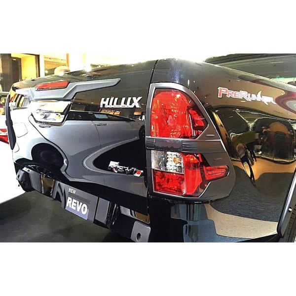 Toyota Hilux Far Stop Çerçeveleri ve Setler