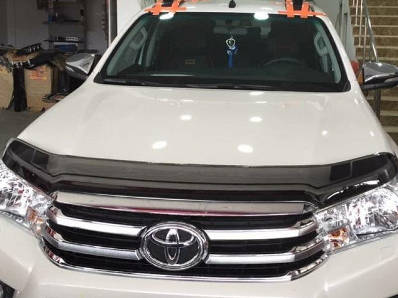 Toyota Hilux Motor Kaput Rüzgarlığı