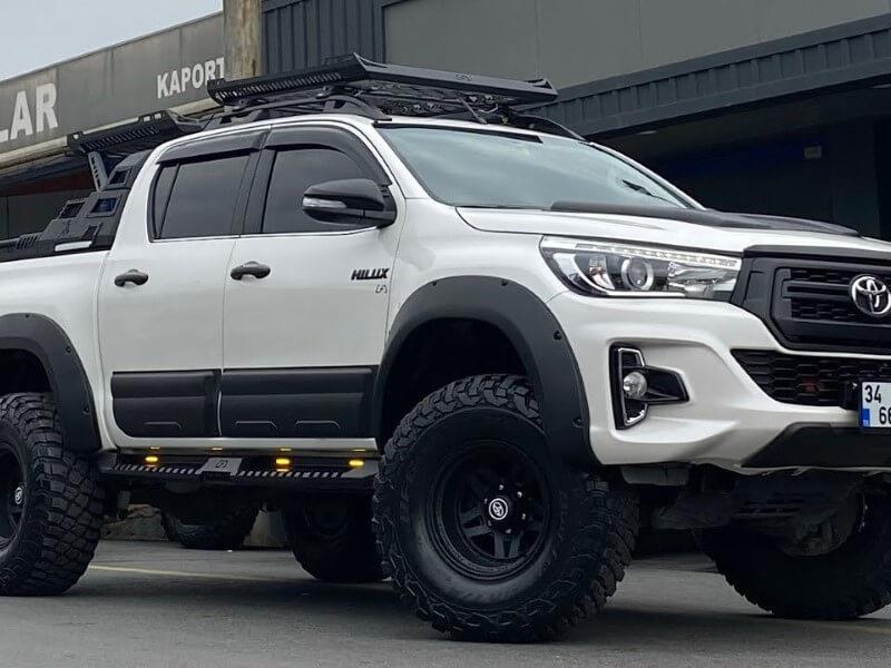 Toyota Hilux Araç Yükseltme